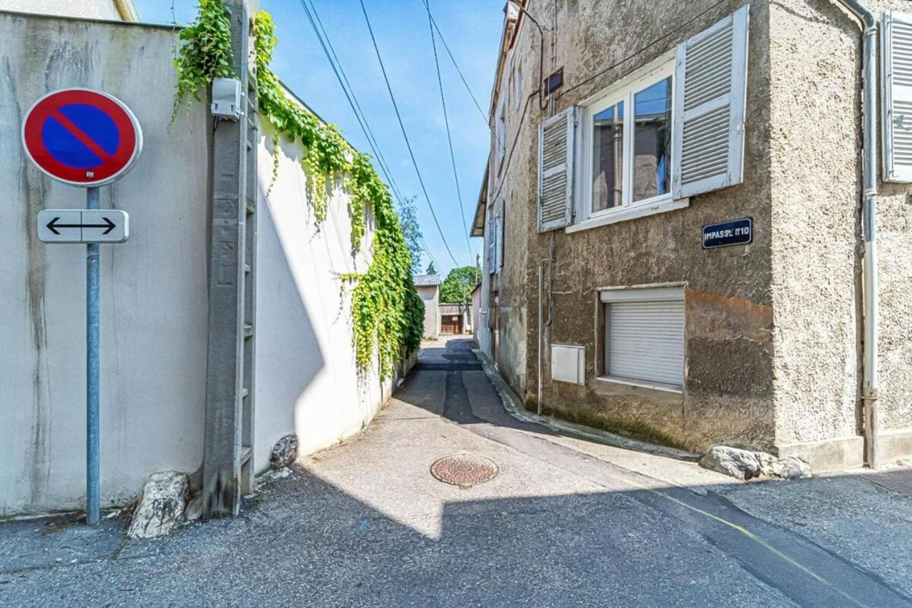 Cozy Studio Near Lyon Сент-Фуа-ле-Ліон Екстер'єр фото
